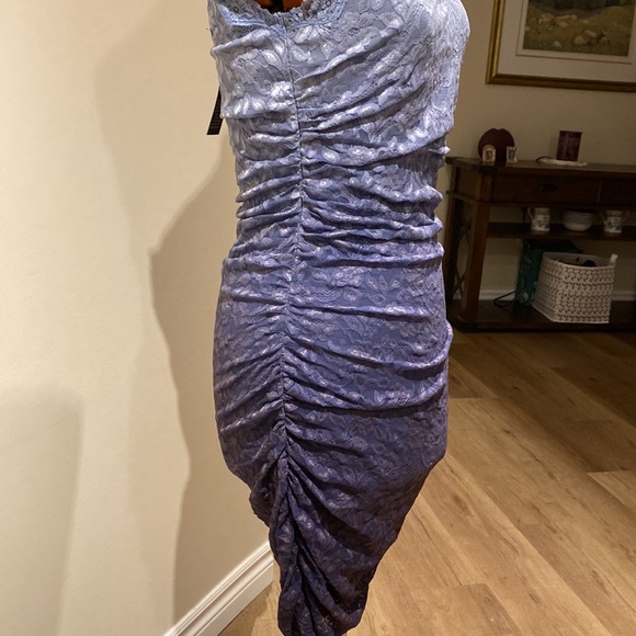 Blue Ombré Lace Bodycon Dress🦋🪁 - Picture 3 of 9